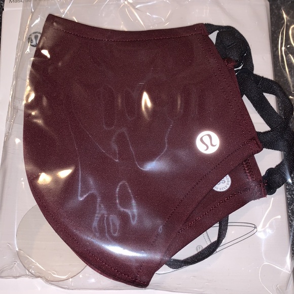 Lululemon Face Mask - Picture 2 of 4
